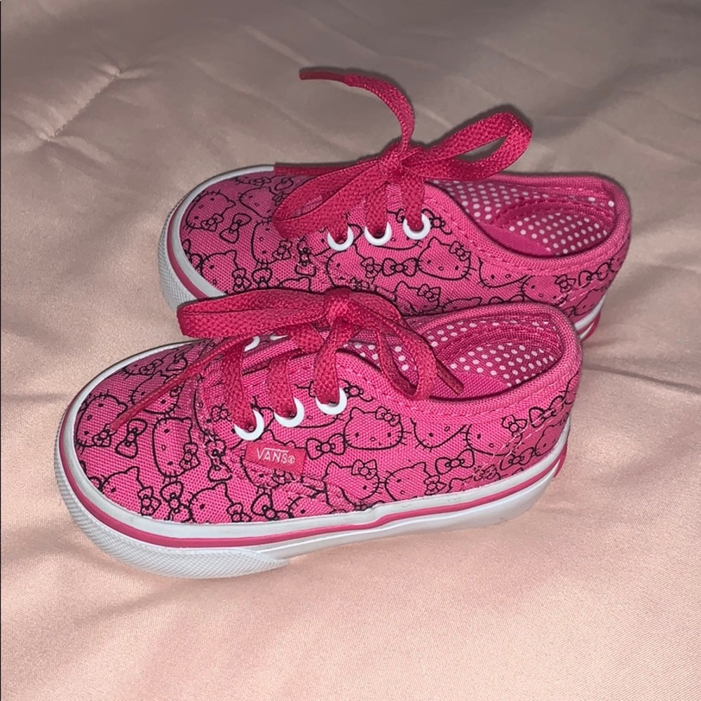 Hello Kitty Vans
